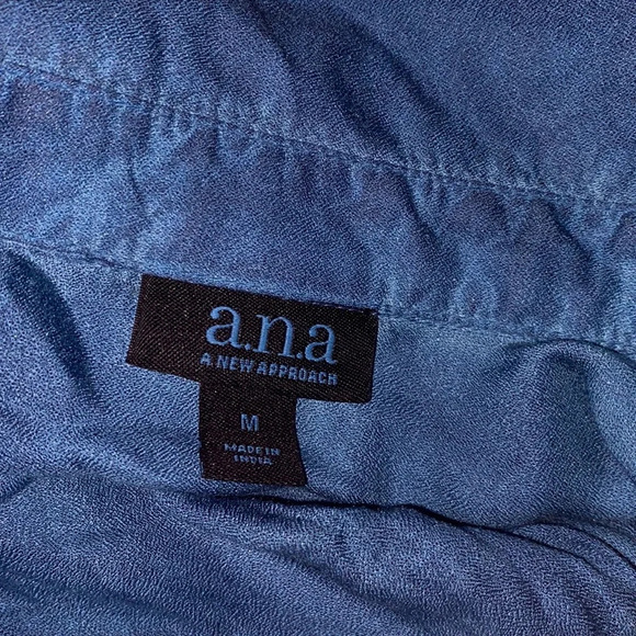 A.n.a a new approach American navy boho top size medium - Picture 5 of 6